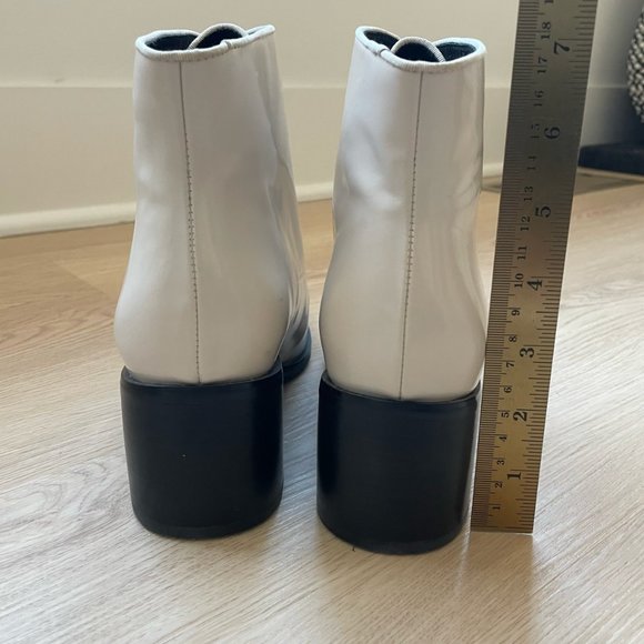 Jeffrey Campbell Off-White Lace-Up Heeled Boots - Picture 5 of 8